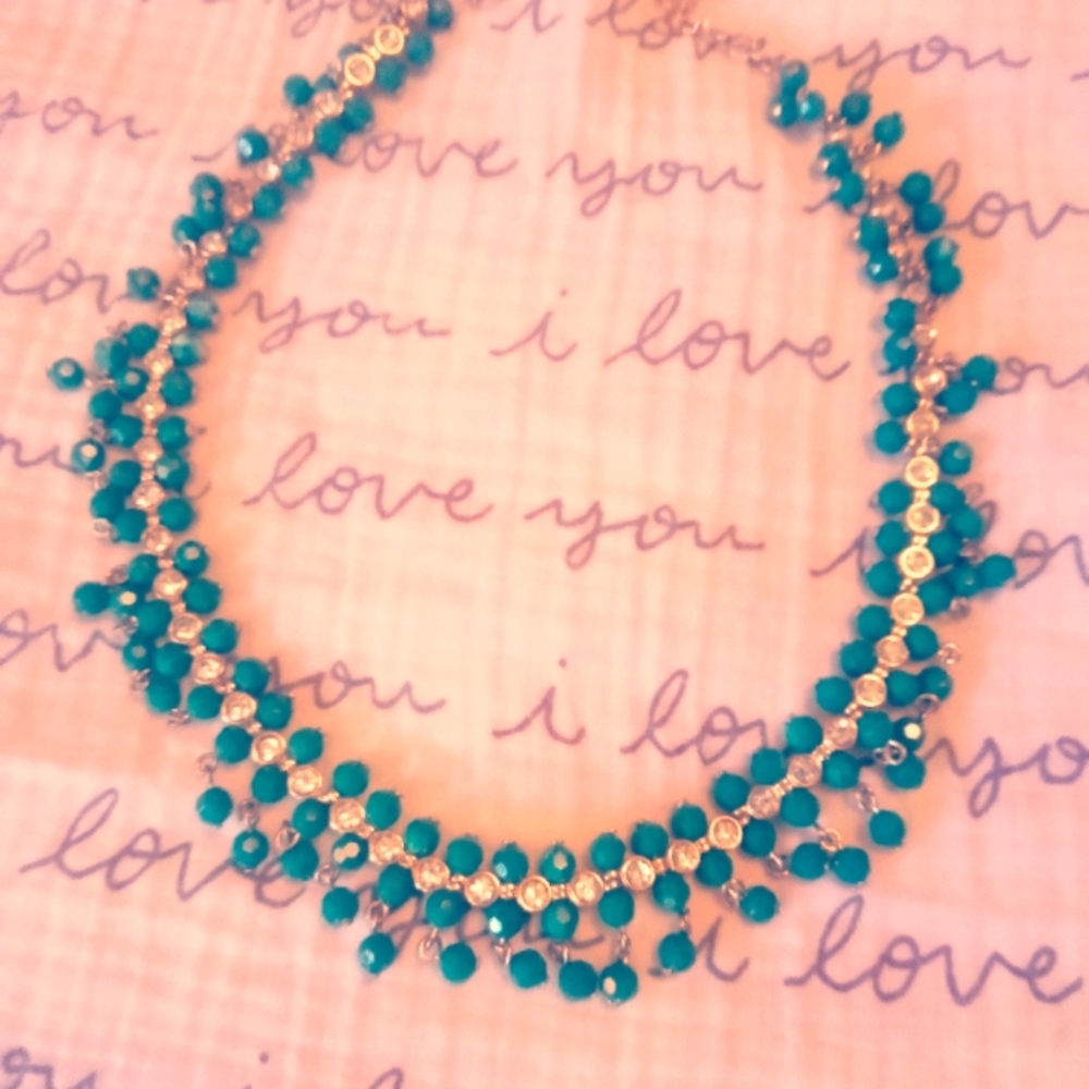 Vintage ladies glass beaded necklace with turquoise glass beads and lab diamonds